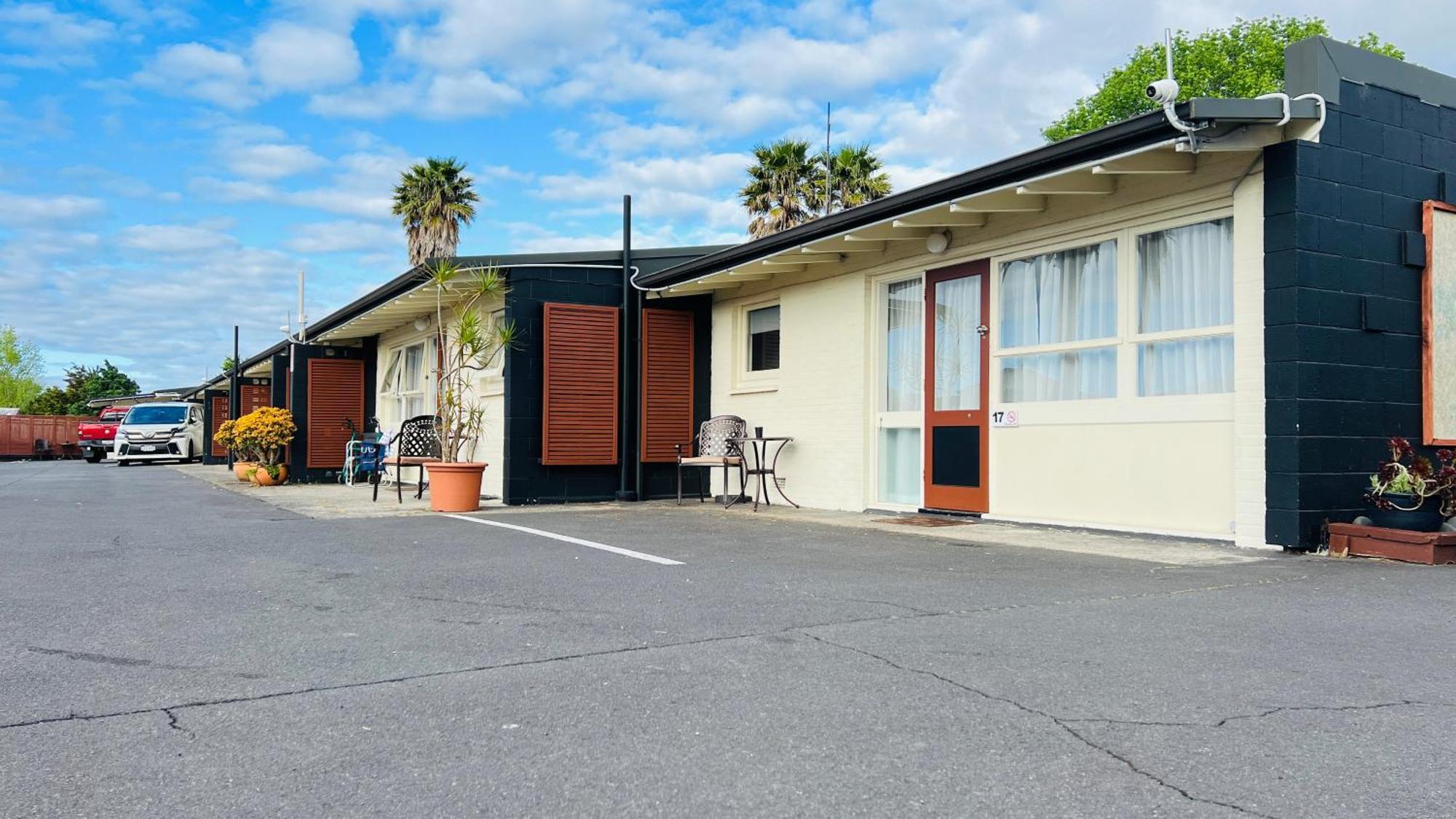 18Th Avenue Thermal Motel Tauranga Luaran gambar